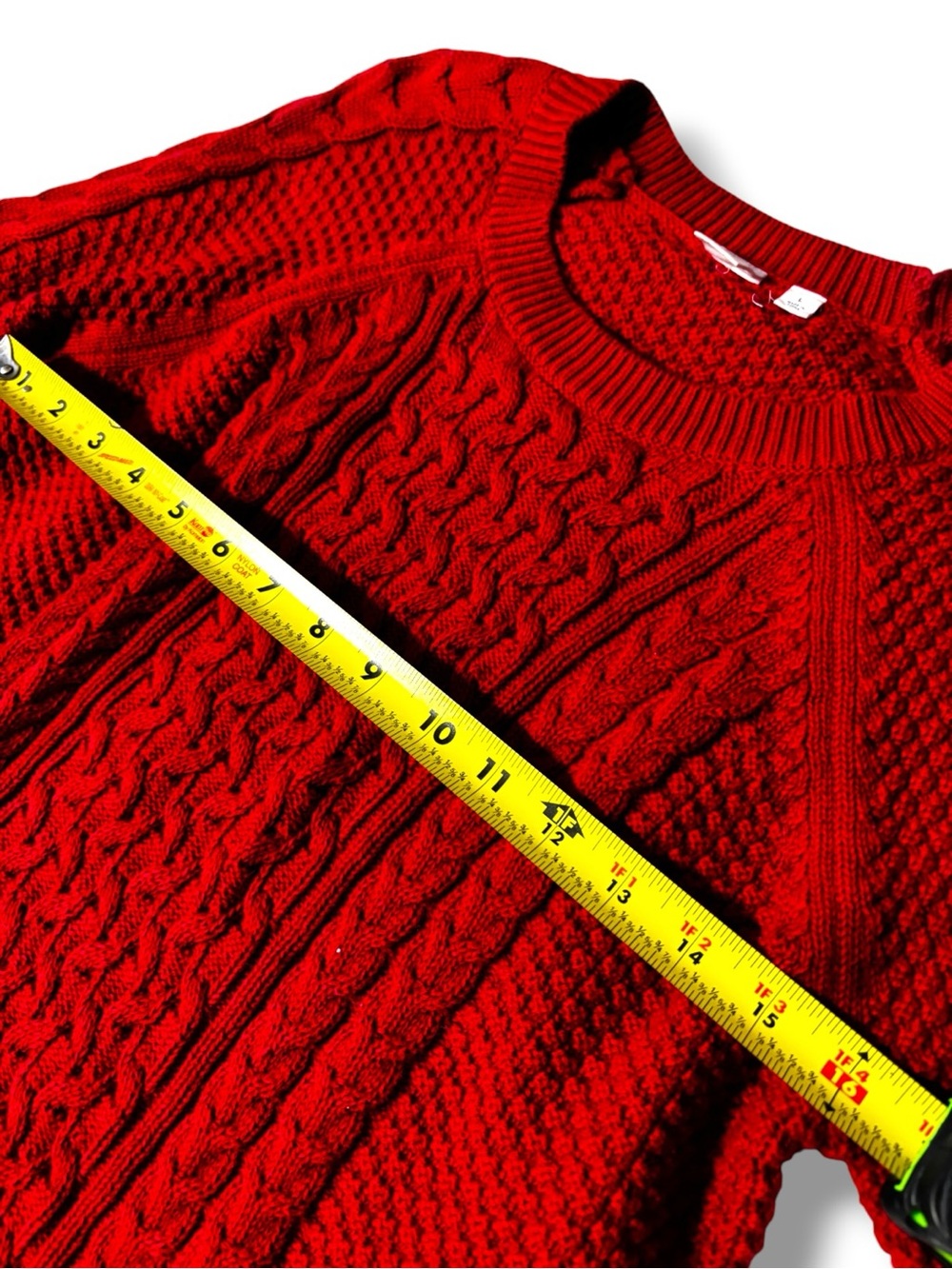 GAP Red Cable-Knit Long Sleeve Classic Design Comfy and Cozy Crewneck Sweater - Picture 13 of 16